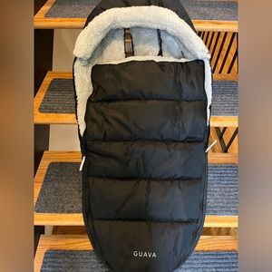 Guava Roam Footmuff